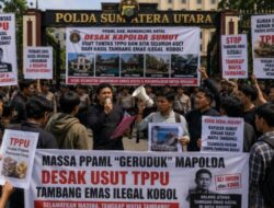 Massa PPAML “Geruduk” Mapolda Sumut, Desak Polisi Usut Dugaan TPPU Tambang Emas Ilegal di Madina